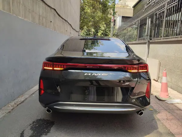 پیش فروش کی ام سی، J7