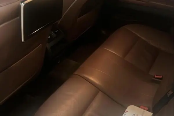 ب ام و، سری 5 سدان