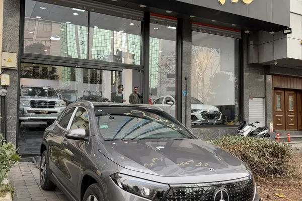 بنز، کلاس EQA