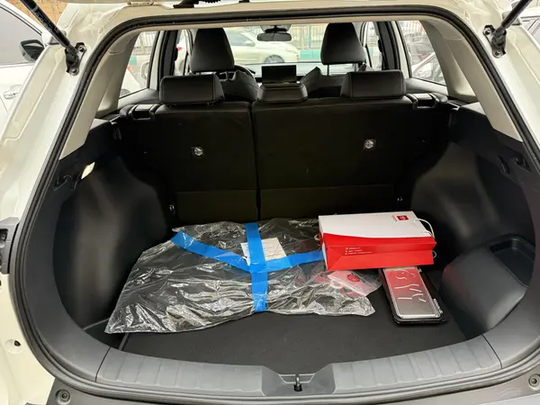 تویوتا، فرانت لندر هیبرید