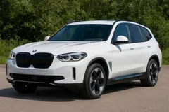 پیش فروش ب ام و، iX3