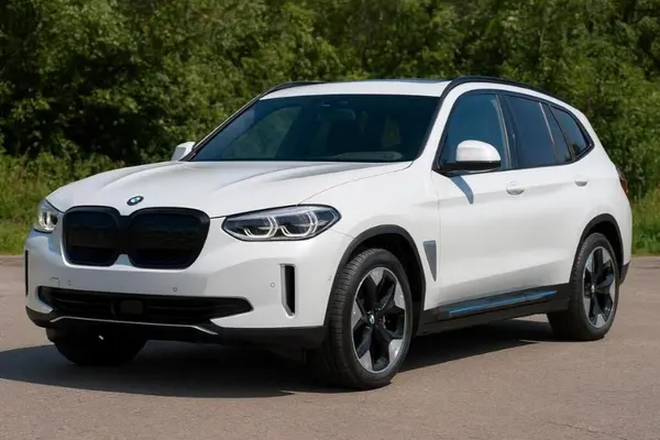 پیش فروش ب ام و، iX3