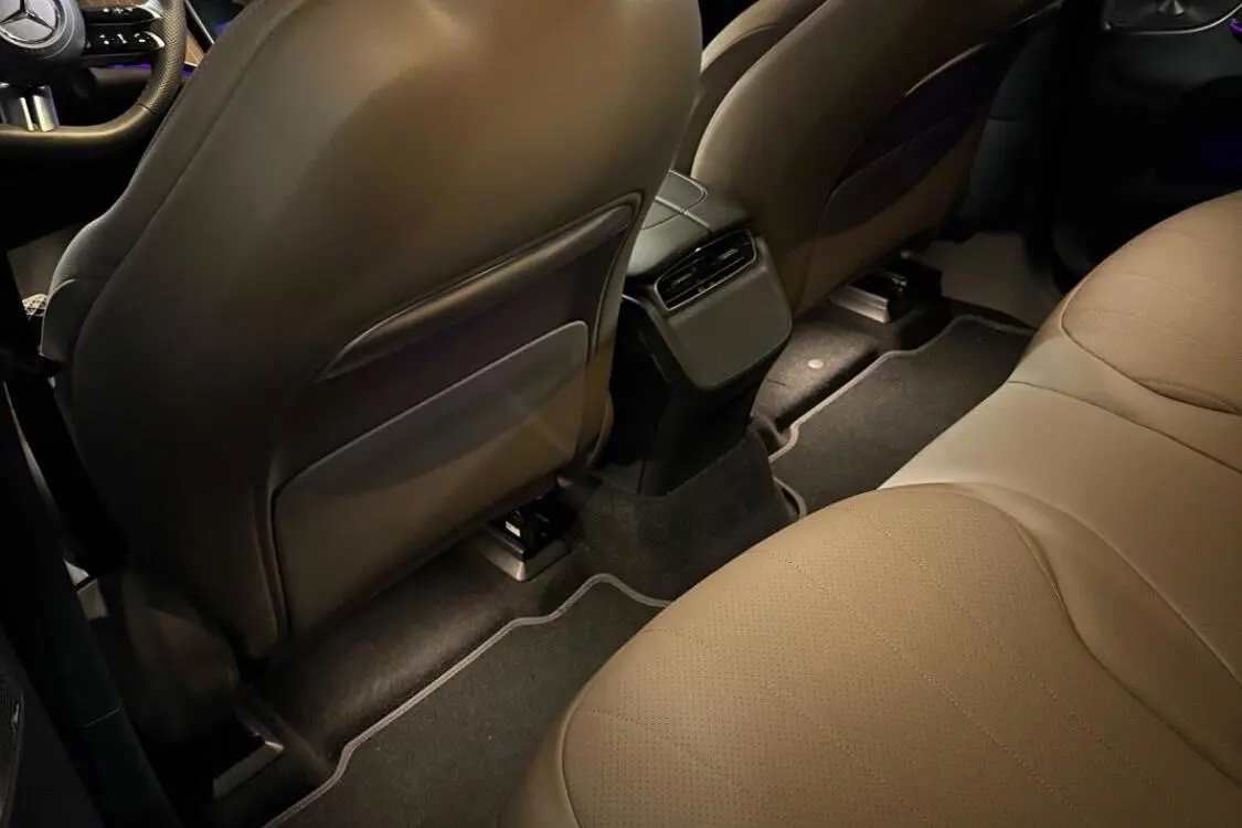 بنز،  EQE SUV