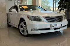 لکسوس، LS