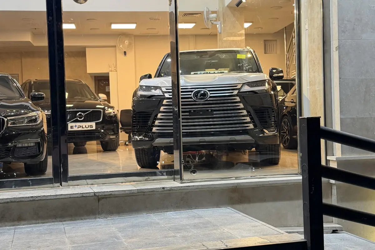 لکسوس  LX