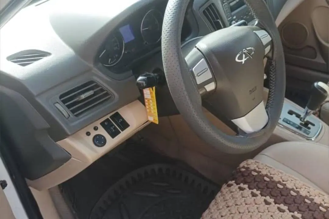 ام وی ام،  550