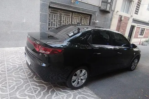 تارا، اتوماتیک V4