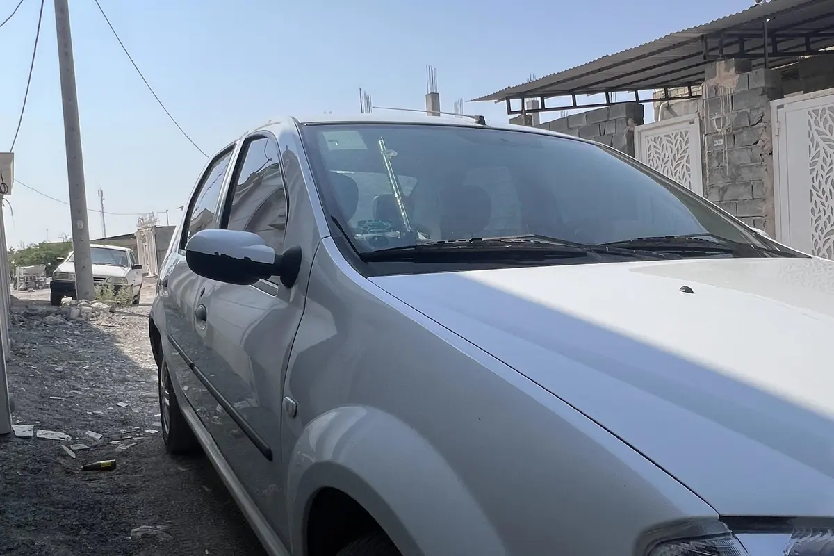 رنو،  تندر 90