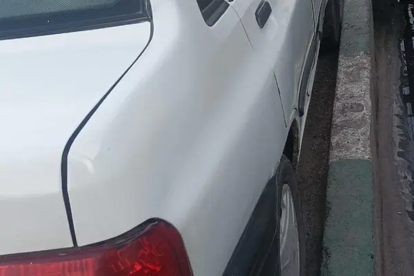 پراید، صندوق دار