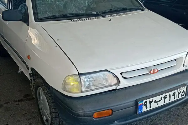 پراید، صندوق دار