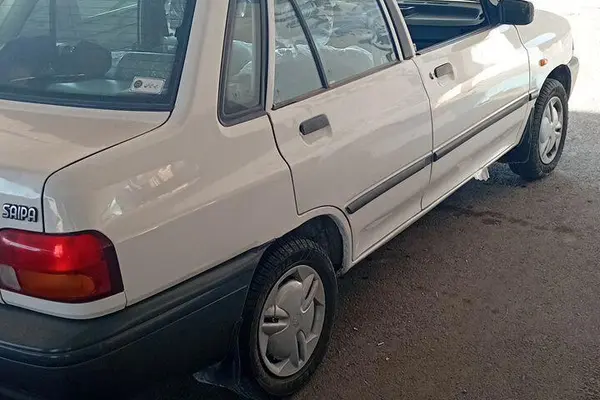 پراید، صندوق دار