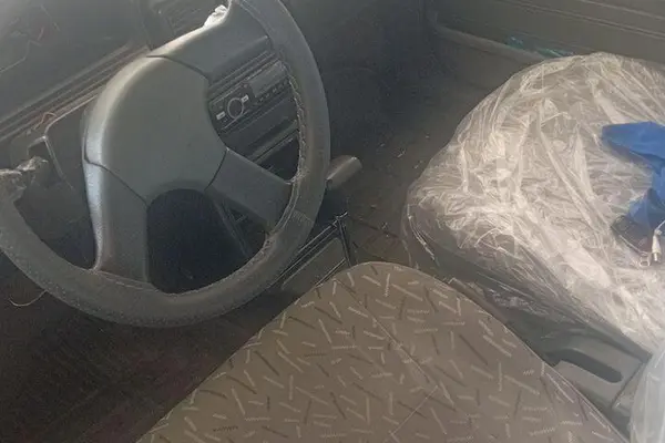 پراید، صندوق دار