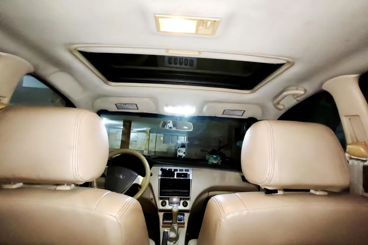 ام وی ام،  530