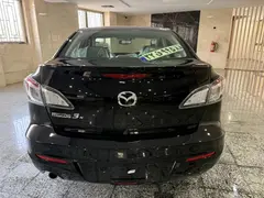 مزدا، 3 نیو صندوق دار