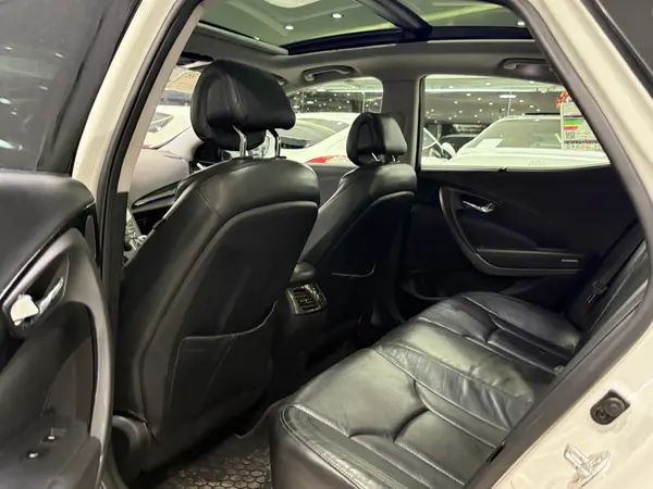 هیوندای، آزرا (گرنجور)