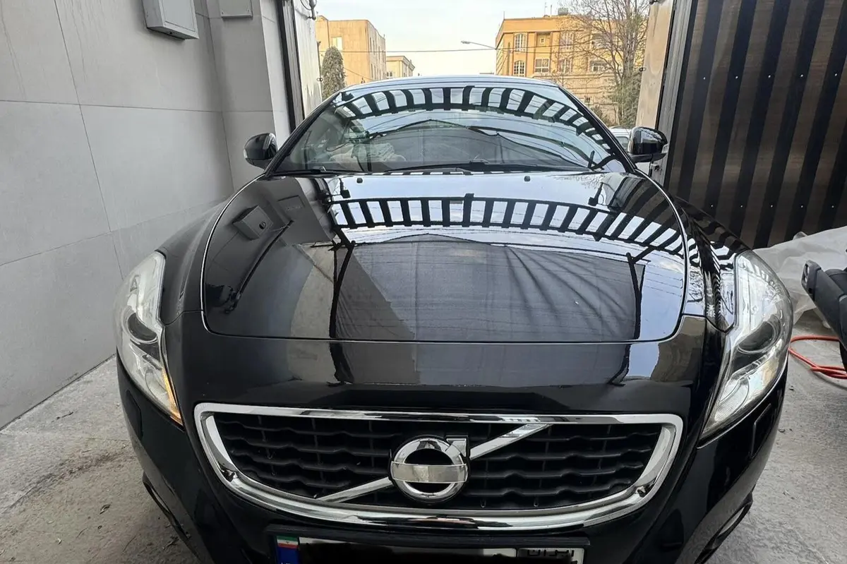 ولوو  C70 کروک