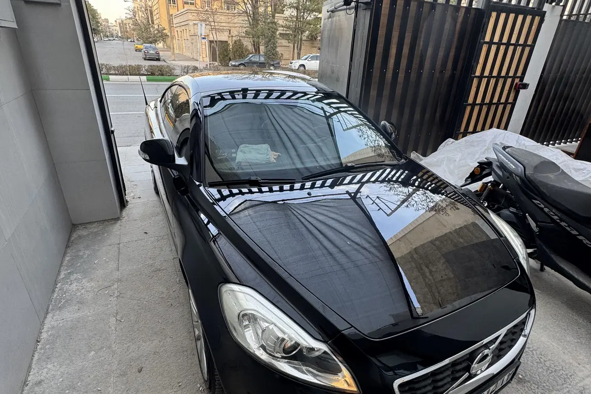 ولوو  C70 کروک