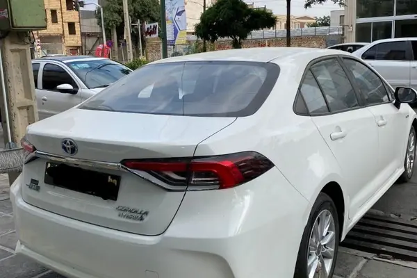 تویوتا، کرولا هیبرید