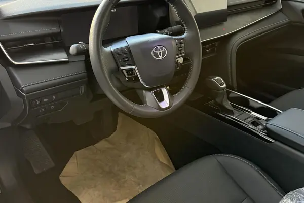 تویوتا، کمری هیبرید