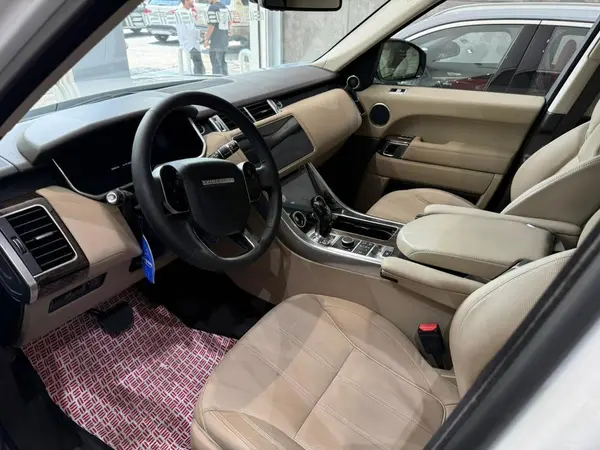 لندرور، رنجرور اسپرت