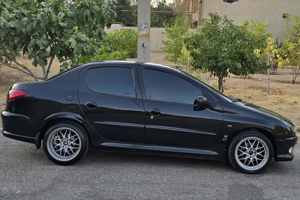 پژو،  206 SD