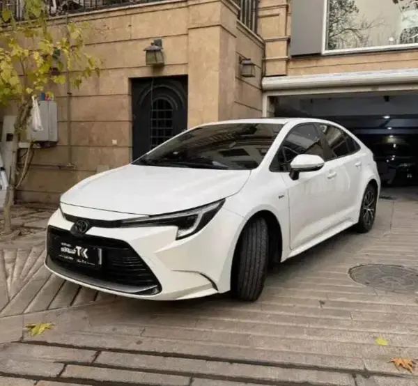 پیش فروش تویوتا، کرولا هیبرید