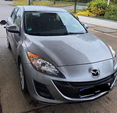 مزدا، 3 نیو صندوق دار