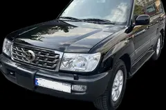 تویوتا، لندکروز چهار در