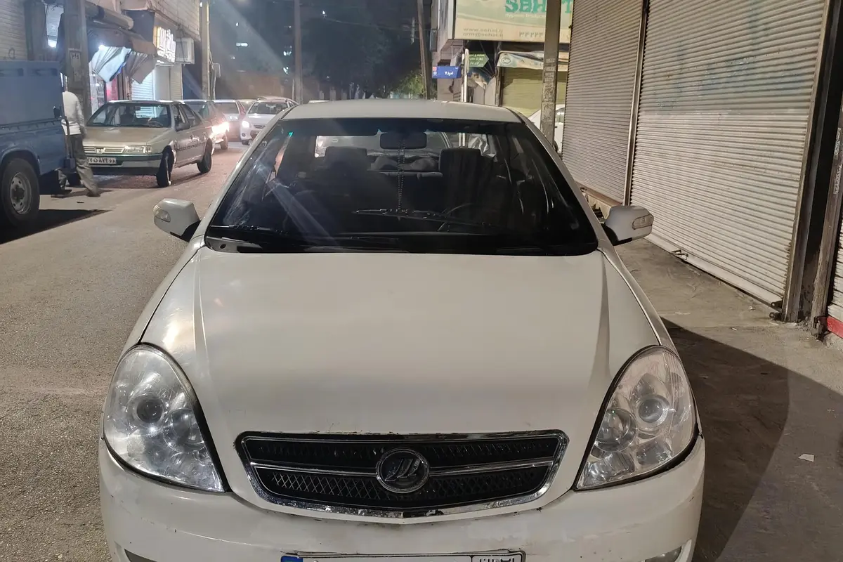 لیفان،  520i