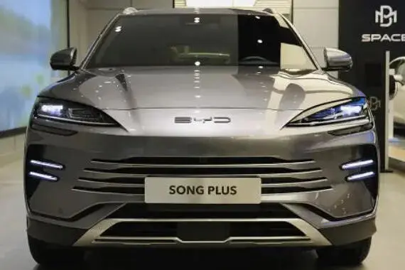 بی وای دی، سانگ پلاس DMi