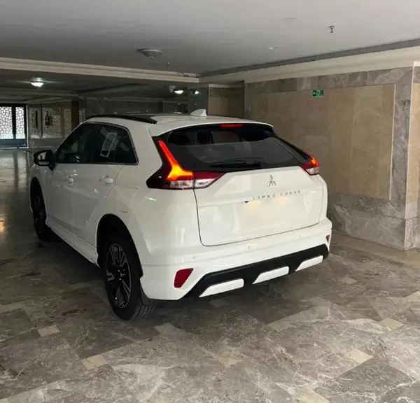 میتسوبیشی، اکلیپس کراس