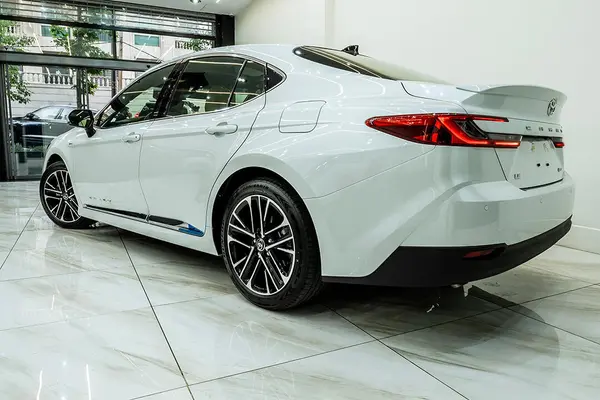 تویوتا، کمری هیبرید