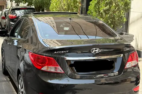 هیوندای، اکسنت (مونتاژ)
