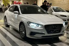 هیوندای، آزرا (گرنجور)
