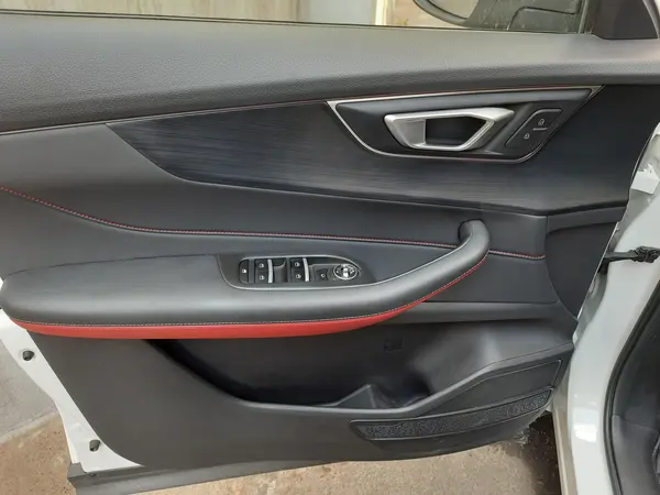 ام وی ام، X55 PRO