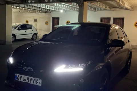 فونیکس، آریزو 6 جی تی (Z6 GT)