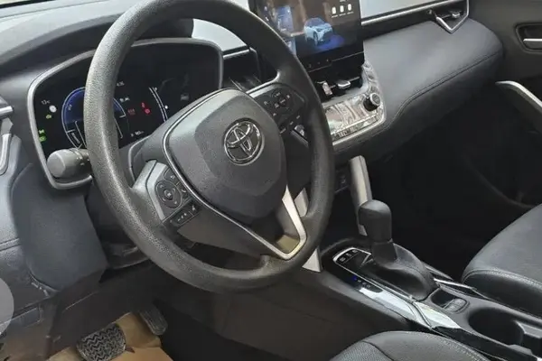 تویوتا، فرانت لندر هیبرید