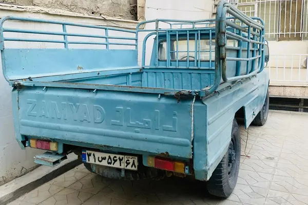 زامیاد، وانت نیسان