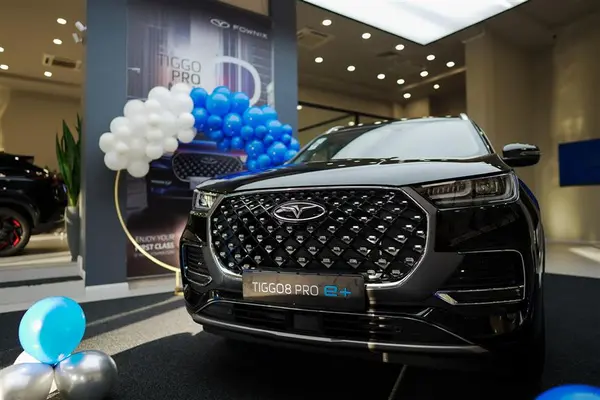 فونیکس، تیگو 8 پرو هیبرید (F8 PRO PHEV)