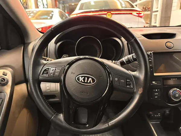 کیا، سراتو (مونتاژ)