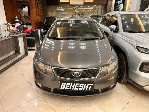 کیا، سراتو (مونتاژ)