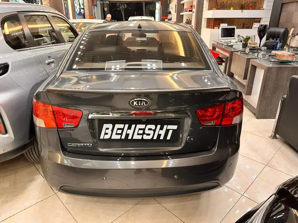 کیا، سراتو (مونتاژ)