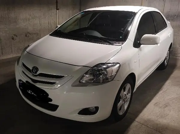 تویوتا، یاریس صندوق دار