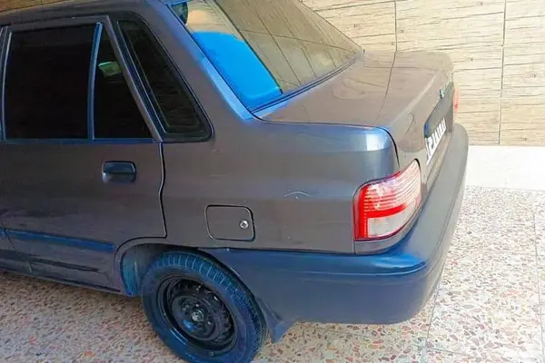 پراید، صندوق دار