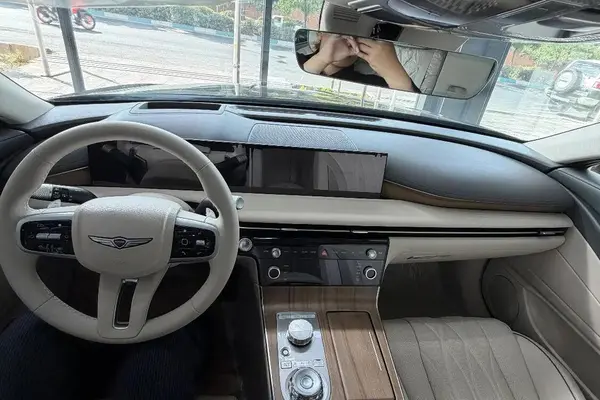 جنسیس  G80