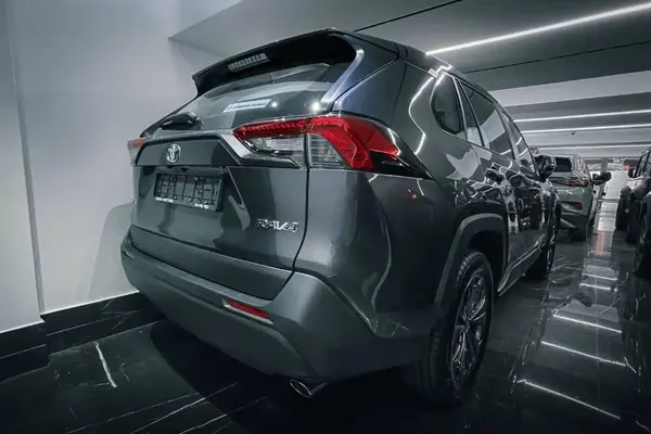 تویوتا، راوفور