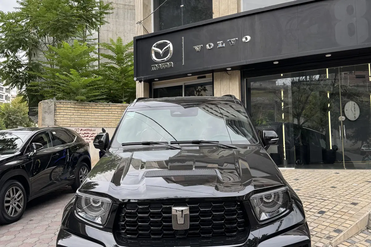 تانک،  700