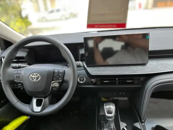 تویوتا، کمری هیبرید