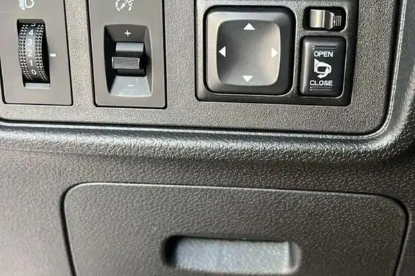 کی ام سی، SR3