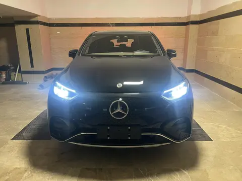 بنز، EQE SUV